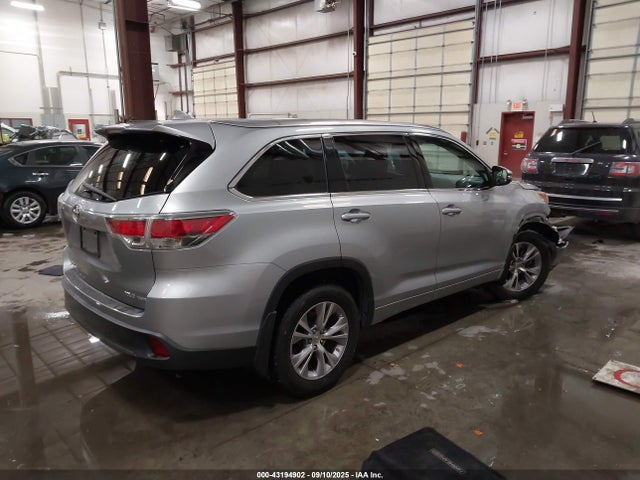 5TDJKRFH0FS158814 Toyota 2gr-fe