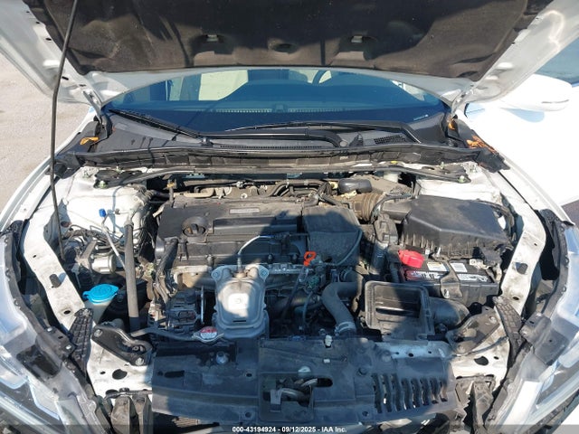 1HGCR2F72HA087183 Honda k24w1
