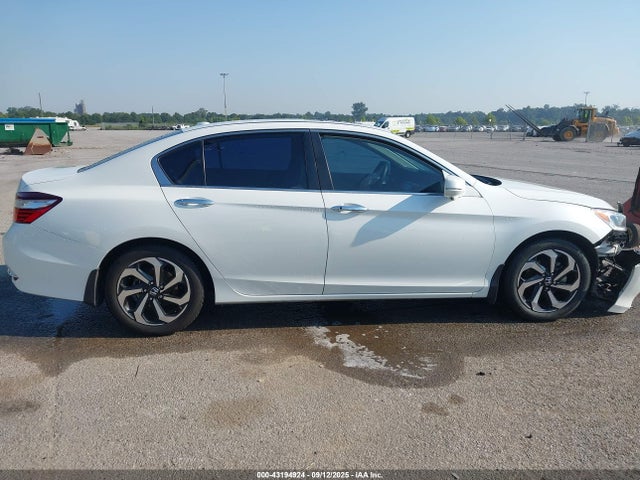1HGCR2F72HA087183 Honda k24w1