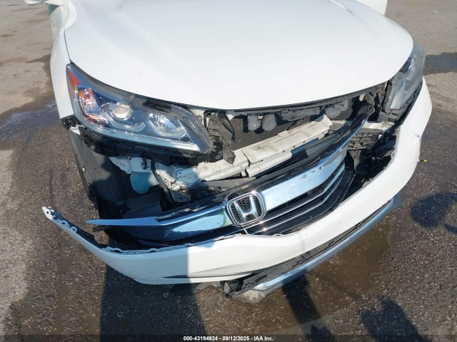 1HGCR2F72HA087183 Honda k24w1