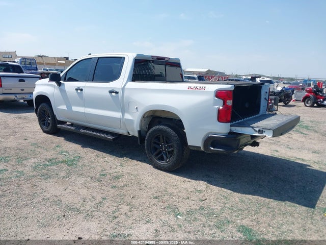 Chevrolet l84 2021 1GCPYFED7MZ360244 Image 3