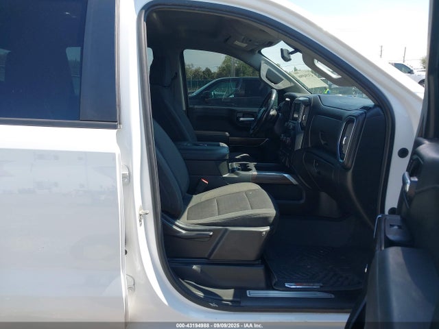 Chevrolet l84 2021 1GCPYFED7MZ360244 Image 5