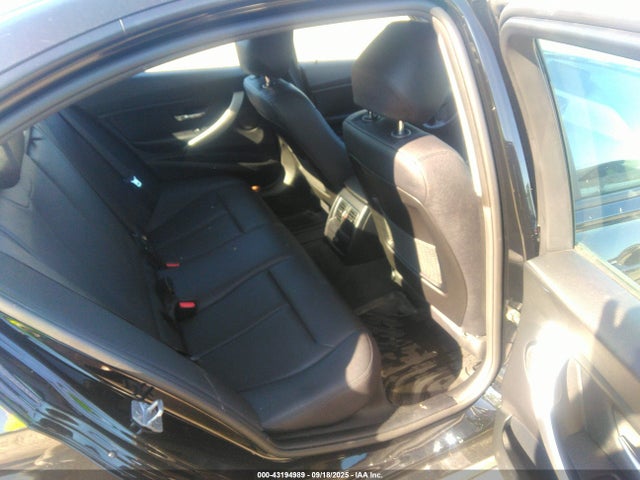 WBA8A3C58JA505592 BMW 320i