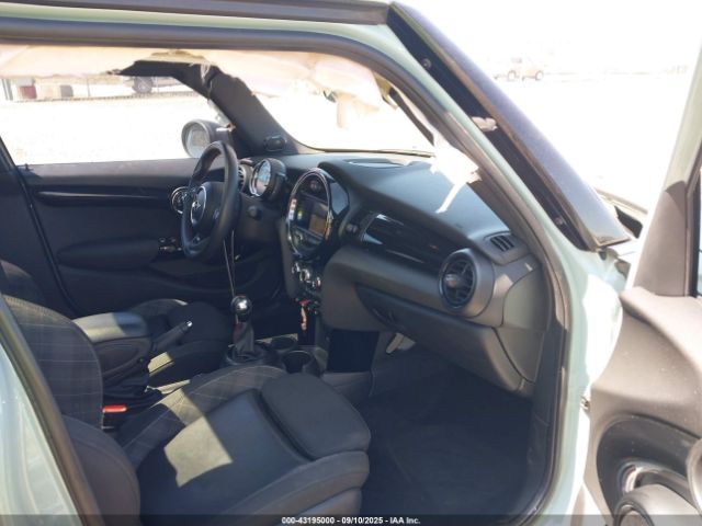2019 MINI HARDTOP WMWXU3C59K2B65337 Photo 4