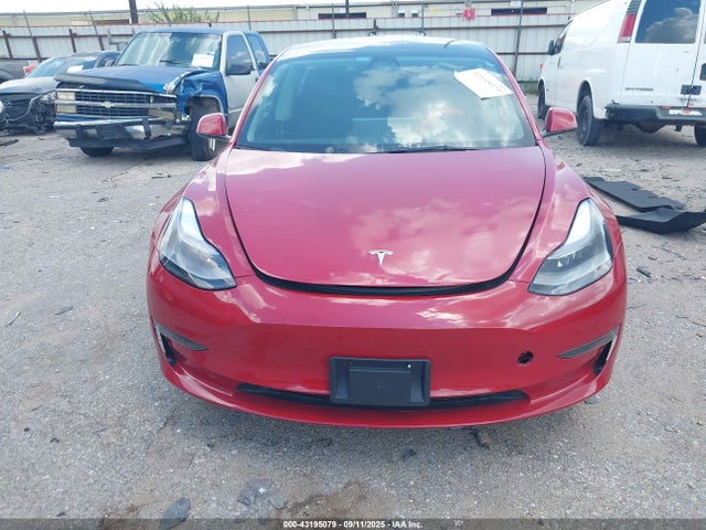 5YJ3E1EA3PF448668 Tesla MODEL 3