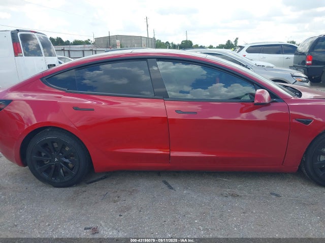 5YJ3E1EA3PF448668 Tesla MODEL 3