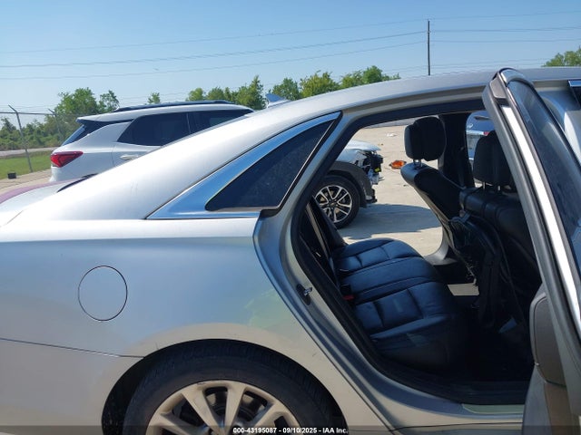 Cadillac lfx 2014 2G61M5S35E9302428 Image 8
