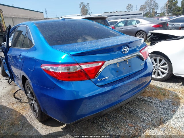 4T1BF1FK2HU748500 Toyota 2ar-fe