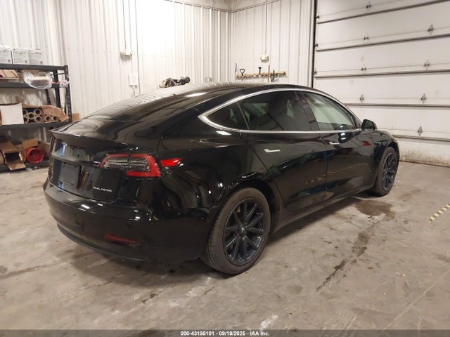 2019 TESLA MODEL 3 5YJ3E1EB8KF432452 Photo 3