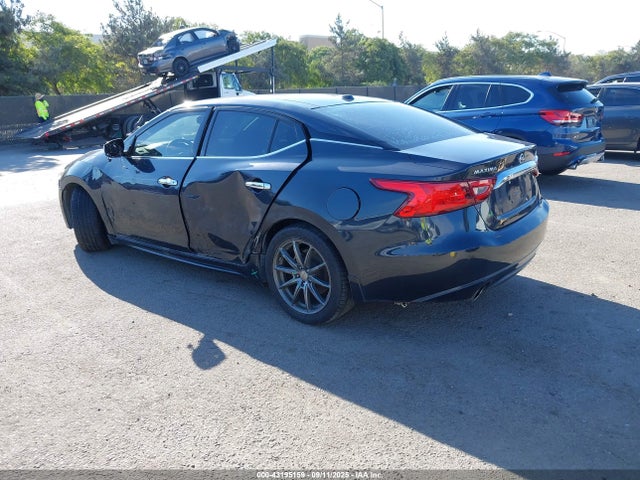 1N4AA6AP0GC397031 Nissan 2016