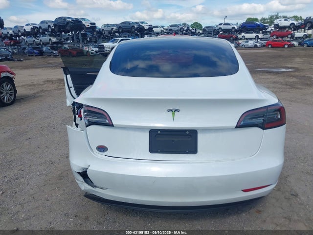 Tesla MODEL 3 2023 5YJ3E1EA3PF450601 Image 15