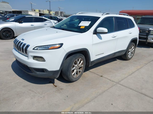 1C4PJLCS3FW584779 Jeep Cherokee