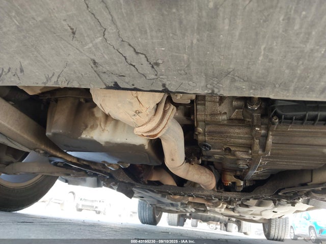1C4PJLCS3FW584779 Jeep Cherokee