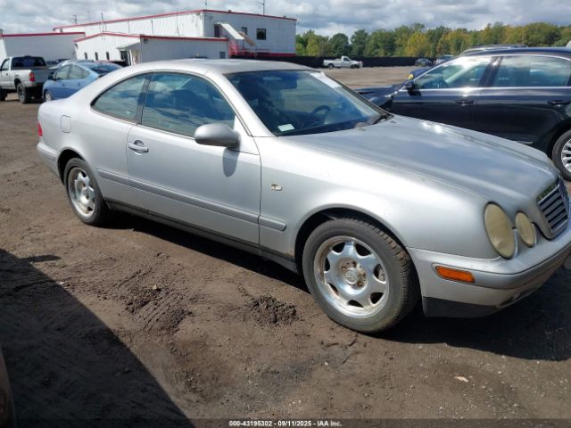 1999 MERCEDES-BENZ CLK 320 WDBLJ65G8XF104440
