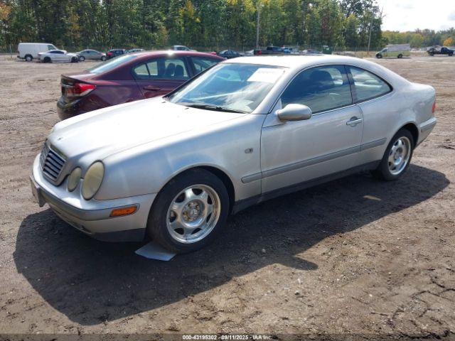 1999 MERCEDES-BENZ CLK 320 WDBLJ65G8XF104440 Photo 1