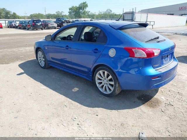 2010 MITSUBISHI LANCER SPORTBACK JA32X8HW1AU006541 Photo 2