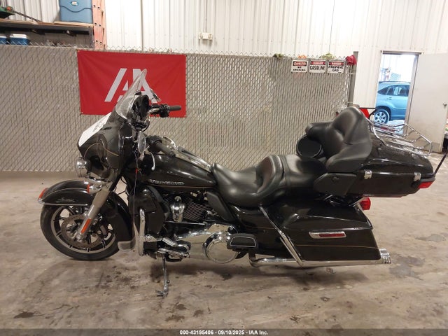 1HD1KED10HB621462 Harley-Davidson Ultra Limited