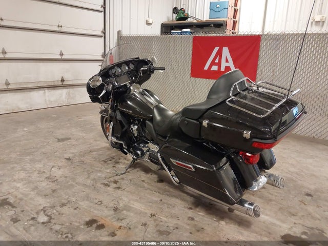 1HD1KED10HB621462 Harley-Davidson Ultra Limited