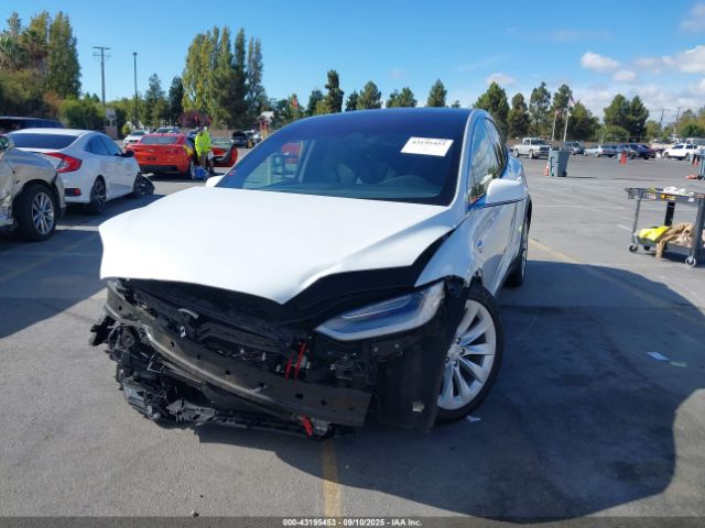 2020 TESLA MODEL X 5YJXCBE21LF249974 Photo 5