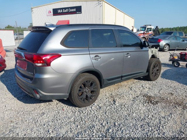 2018 MITSUBISHI OUTLANDER JA4AD3A31JZ055907 Photo 3