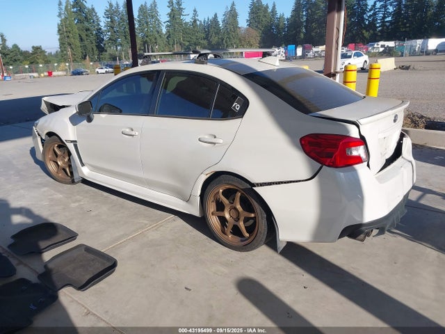 Subaru dib 2018 JF1VA1C67J9833001 Image 3