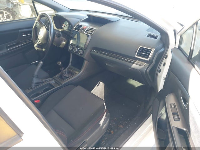Subaru dib 2018 JF1VA1C67J9833001 Image 5
