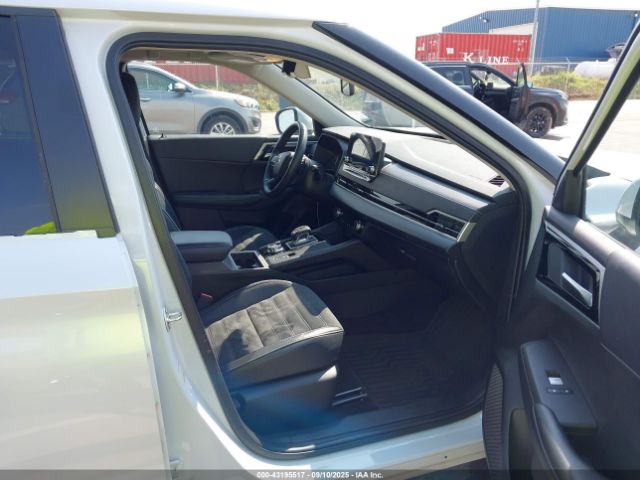 2024 MITSUBISHI OUTLANDER JA4J4VA81RZ011179 Photo 4