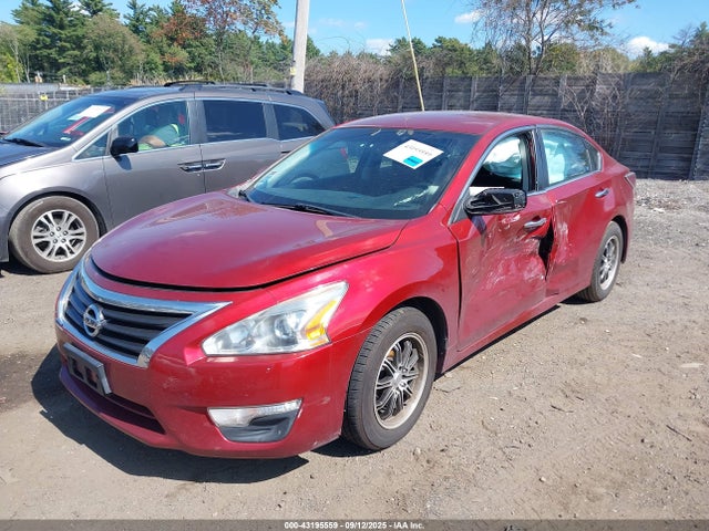 1N4AL3AP9FN882666 Nissan 2015