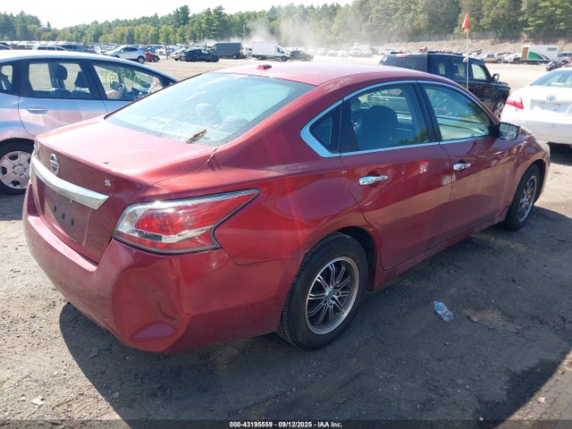 1N4AL3AP9FN882666 Nissan 2015