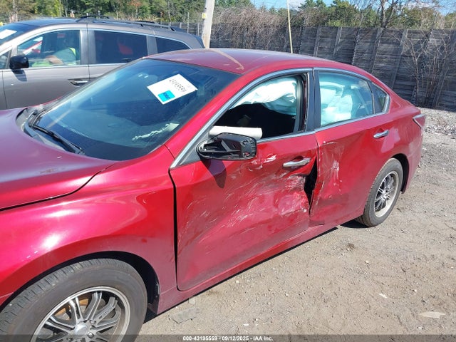 1N4AL3AP9FN882666 Nissan 2015