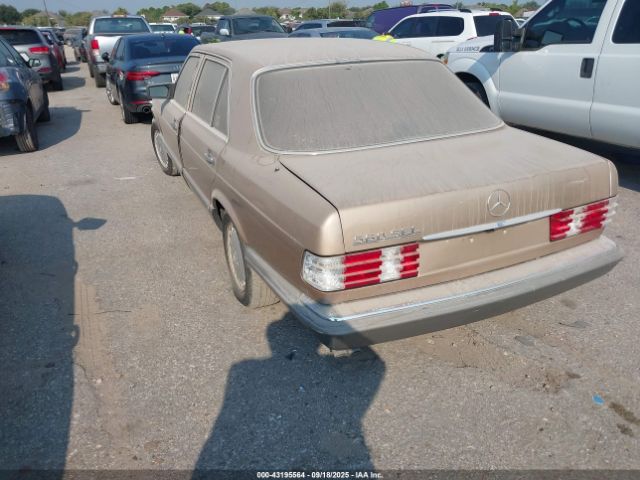 1989 MERCEDES-BENZ 560 WDBCA39E9KA442765 Photo 2