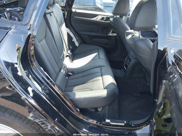 BMW 2023 2023 WBY43AW06PFP58677 Image 8