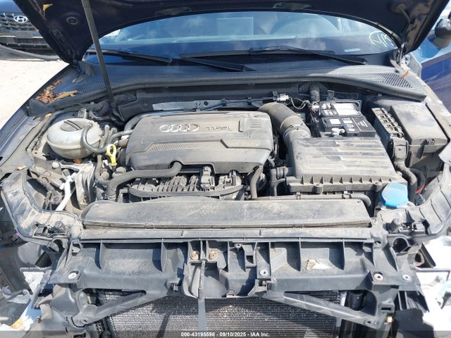 2017 AUDI A3 WAUB8GFF3H1018355 Photo 9