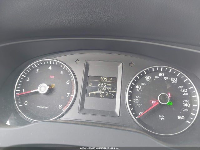3VWD17AJ2EM327967 Volkswagen 2014