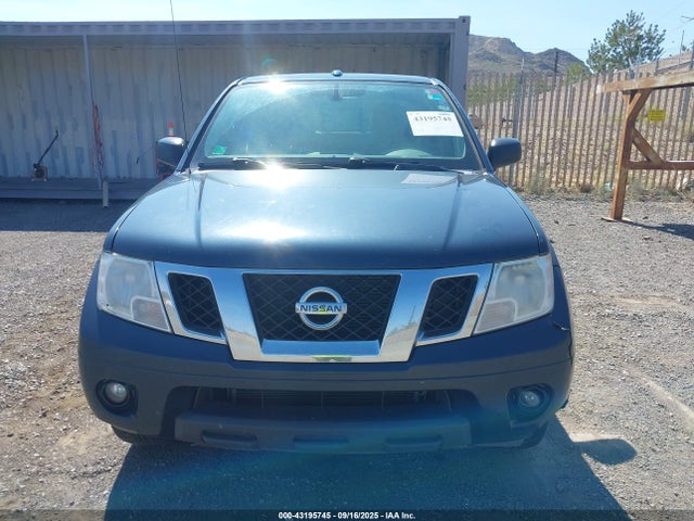 1N6DD0EV4HN704630 Nissan 2017