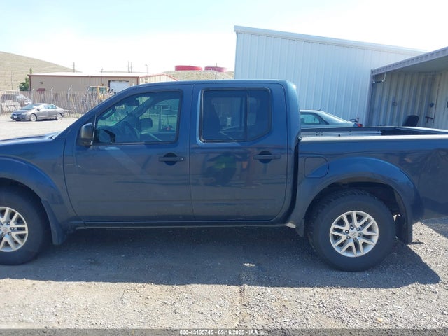 1N6DD0EV4HN704630 Nissan 2017