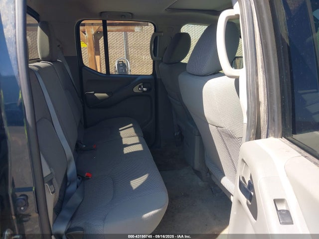 1N6DD0EV4HN704630 Nissan 2017