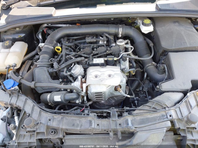 Ford 1.0l gtdi 2018 1FADP3FE4JL271408 Image 10