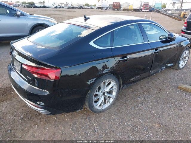 2023 AUDI A5 SPORTBACK WAUCBCF54PA027201 Photo 3