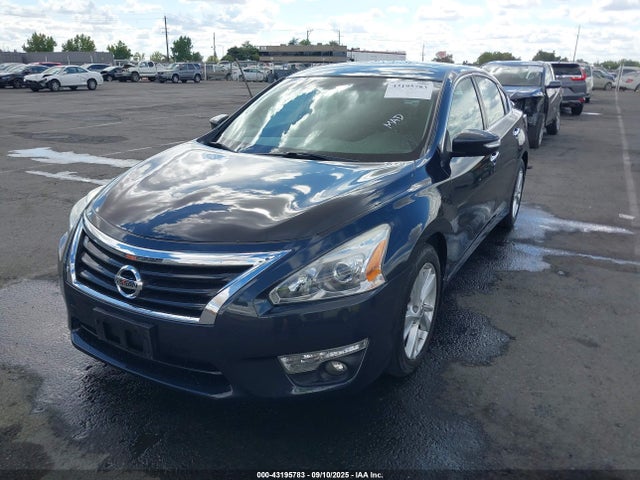 1N4AL3AP5EN230349 Nissan 2014