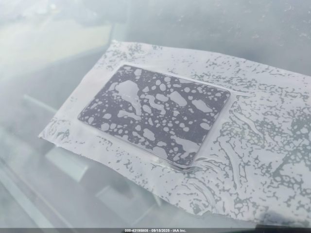 2021 TESLA MODEL Y 5YJYGDEE3MF295032 Photo 10