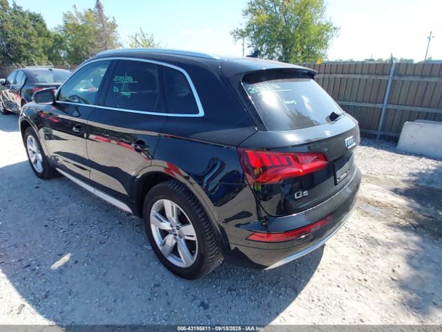 2019 AUDI Q5 WA1BNAFY4K2081518 Photo 2