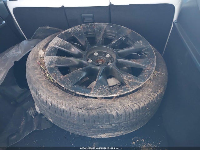 7SAYGDEE1NF543976 Tesla 2022
