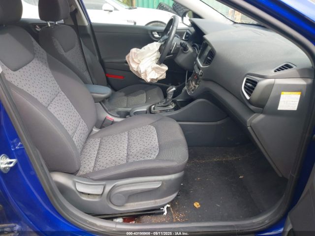 2019 HYUNDAI IONIQ PLUG-IN HYBRID KMHC65LD3KU168875 Photo 4