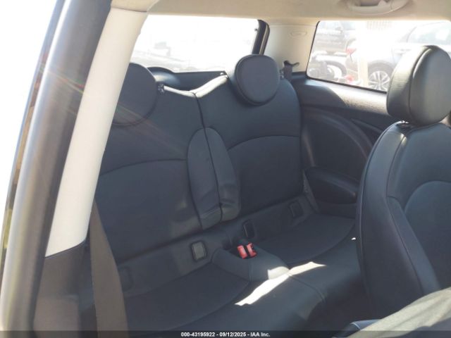 2007 MINI COOPER S WMWMF73557TL92267 Photo 7