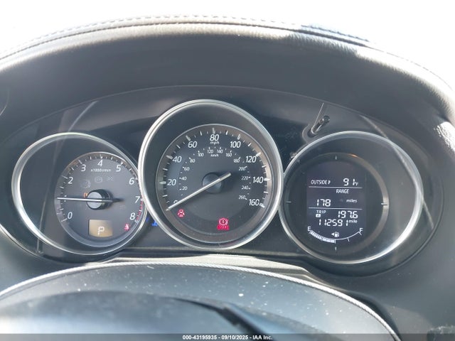 JM1GJ1U56G1428747 Mazda py