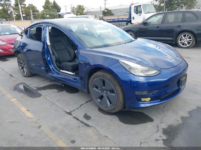 2022 TESLA MODEL 3 5YJ3E1EB1NF198692 Photo 0
