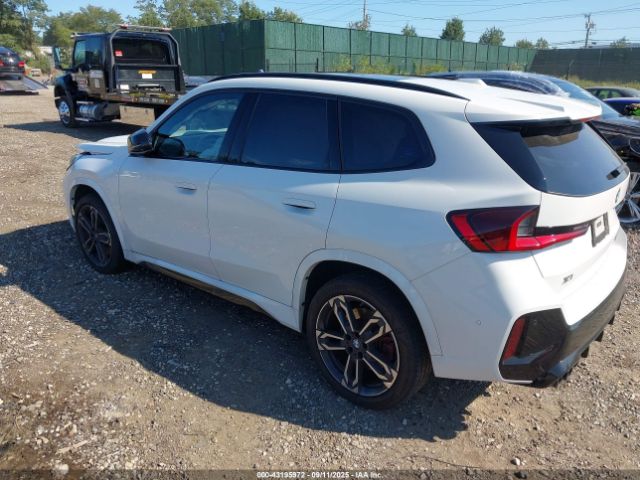 2024 BMW X1 WBX13EF06R5Y18108 Photo 2