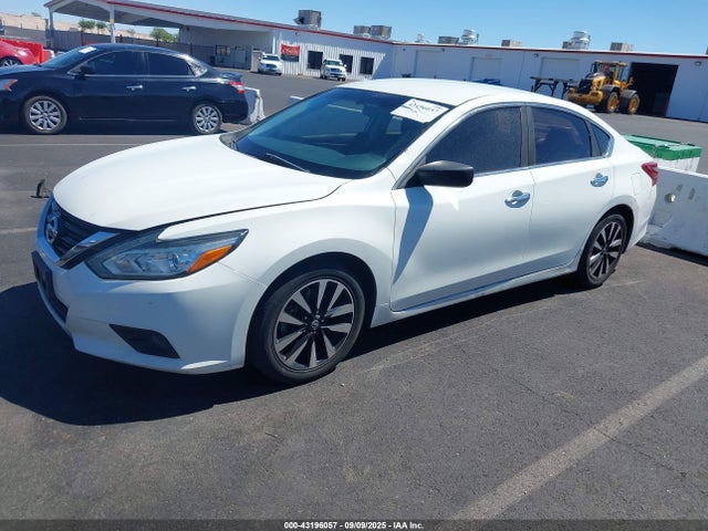 Nissan 2018 2018 1N4AL3AP1JC173069 Image 14