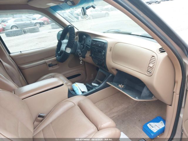 1996 FORD EXPLORER 1FMDU35P9TUD18916 Photo 4